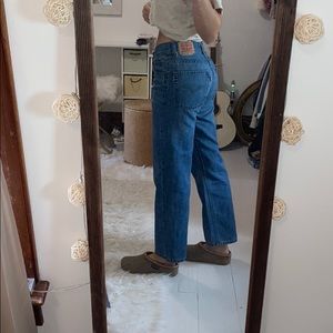 Levis 550 Relaxed low-rise jeans